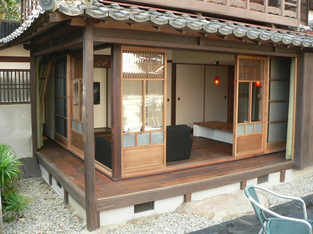 Moon's Cafe